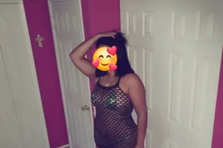 sexy Latina in Sterling va - 2... - Image 4