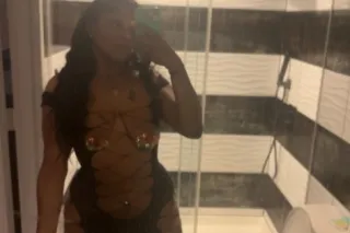 🚨SHES BACK !🚨WET HORNY 🫣 BIG B... - Image 1
