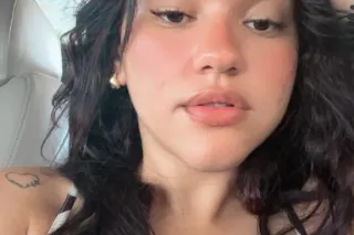 Latina / Colombiana - Image 10