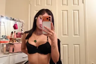 SUPA TIGHT SUPER WET 💦🤓 - Image 1