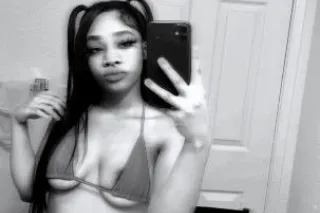 💕👣 PETITE TREAT⭐CONTENT SELLIN... - Image 1