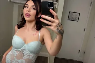 girl next door😍 - Image 2