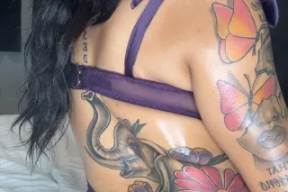 hey daddy come see me for a good late night treat - Image 5