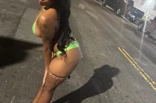 WET N WILDD😏 OUTCALLS NOW!💦 - Image 2