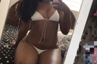 🌹Sexy Hot Girl🥀 Enjoy my Servi... - Image 4