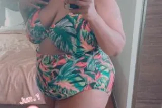 Pretty Face 😍 Thick Thighs & G... - Image 3