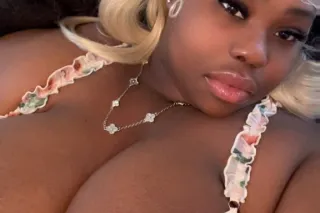 pretty bbw 😻💦❤‍🔥 - Image 1