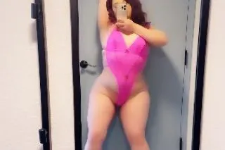 big booty latina 🍑🍑💕💕💕🥰🥰💦💦💦💦 -... - Image 1