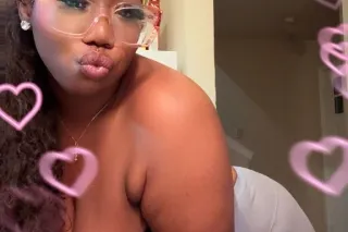 CHOCOLATE BBW INCALL ONLY TEXT... - Image 1