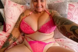 SEXY HOT GIRL💦 ENJOY MY SERVIC... - Image 4