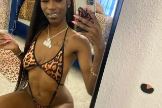PRETTY CHOCOLATE LAST DAY 👅💦😍❤... - Image 1