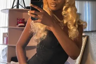 upscale ! PRETTY ❤🫦 WORTH EVER... - Image 2