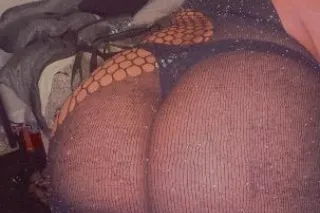 OUTXALL SPECIAL ON TOUR IN YOUR CITY LIMITED TIME💛🍑✨ - Image 2