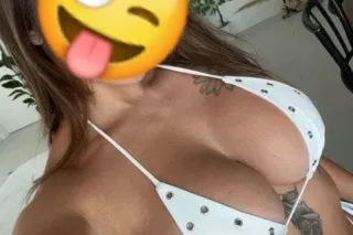 ☑ Always available babe 😘🔥💦 Co... - Image 3