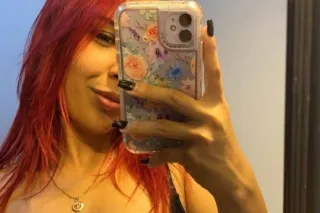 yummy treat 🍭 craving a naughty fuck buddy 😈 - Image 4