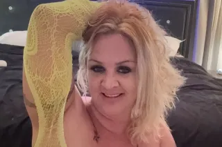 You found the whore you been after! no black men - Image 2