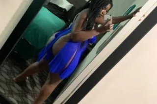 🍫🍫Just visiting 🍫Ask about my Specials🍫 Chocolate Juicy Treat🍒🍒 - Image 6