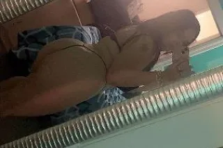 latina - 28 - Image 1