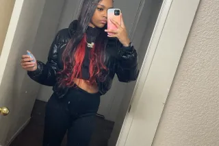 Hey there daddy im ready for some car fun im located in folsom text me when your ready💦👅 - Image 6