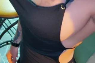 sexy Gia ready to rock N roll ... - Image 3