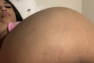 Busty Baddie💣 Soft and squishy dream girl🤍💦Deposit Required — $50 MINIMUM FOR ALL DATES• NO EXCEPTIONS🍑🍫Incall/Outcall🚘CarFun💘Available 24/7📞 - Image 5