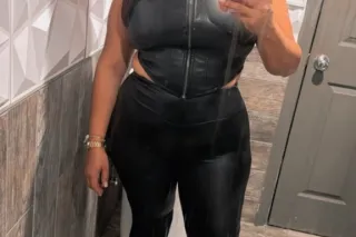 😘I am available😘 - Image 1