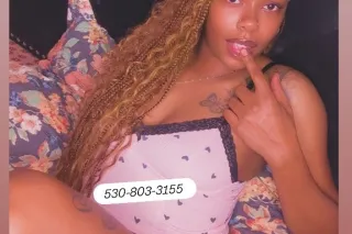 Slim Petite Ebony VISITING😝😍 SENSUALLY SKILLED💦🤤 - Image 6