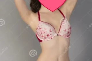 SEDUCTIVE YET SWEET HOT BUBBLY... - Image 2