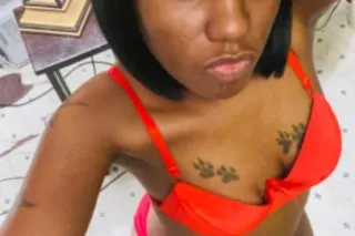 CANDI BEST IN THE COUNTY - Image 2
