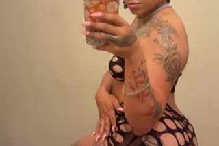 💙💦🏅Addictive Foreign Beauty💙🏅💦❣Look Even BETTER In Person❣ 🩷Available Now🩷 - Image 2