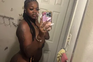 specials all day 💦 - 24 - Image 1