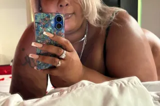😜JUICY BBW LOVE❤‍🔥 🍭Sweet, sexy, and ready to spoil you 💋” - Image 1