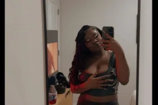 Yo Fav Chocolate Drop 🫦🍫🫗 - 25 - Image 1