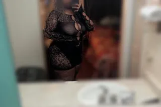 Warm & Juicy Pussy!💦💦 Squiter & The Ultimate Head Dr👅🥵Cum & Play Daddy! 👀💦🥵🍑 - Image 4