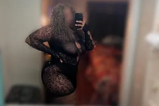 Warm & Juicy Pussy!💦💦 Squiter & The Ultimate Head Dr👅🥵Cum & Play Daddy! 👀💦🥵🍑 - Image 1