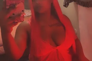 COME WATCH ME WET THE BED 💦😍😩 - Image 5