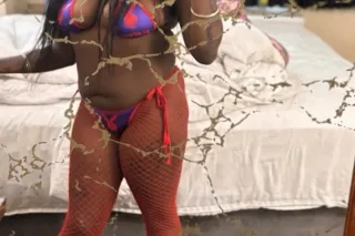 Throat Goat 💦👅 REAL FAT ASS 🍑C... - Image 4