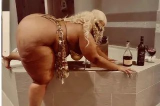 Lucky You - 33 - Image 1