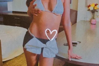 🎀Your Favorite Pretty & Petite Cuban Princess 🎀 👯♀2 girl specials👯♀ - Image 9