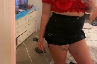 🤗Im Back🤗 Blonde Babe Beauty 🥰... - Image 3