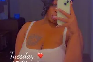 📲CONTENT 4sale💦MZ GOOD PUSSY👠🍷... - Image 3