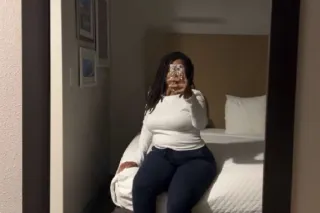 incalls only, two girls available | here today, gone tomorrow ♡ | soft dom verse ✨ loc'd dominicana mami w all natural curves 🍑 video call verification required - or no communication ❗ - Image 3