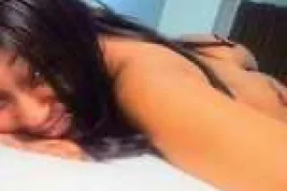 🌈DOMINICAN CUTIE w /a BIG BOOT... - Image 4