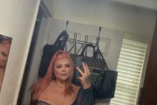 Pink PussyPornstar 💦🐇👅 - Image 3