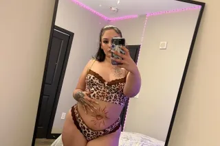 Last couple hours in town⏳. Get near me now 💋💃🏼 - Image 5