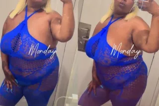 Facetime Specials!!📸 Huge BooBs With Juicy Nipples!🍯 Super Soaker Pssy💦💦 Phat Ass🍑🍑 Please be Cashapp ready! ✅ - Image 5