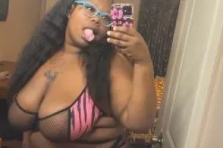 Facetime Specials!!📸 Huge BooBs With Juicy Nipples!🍯 Super Soaker Pssy💦💦 Phat Ass🍑🍑 Please be Cashapp ready! ✅ - Image 6