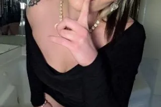 last night to catch me in janesville • holiday deals on incalls + onlyfans🎄 Snap/OF [snowydabunny] 👑 video chat verify required * no bb - Image 3