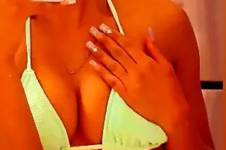exotic playmate near you|ready... - Image 1