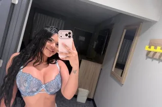 I'm a sexy kitten with big tit... - Image 1